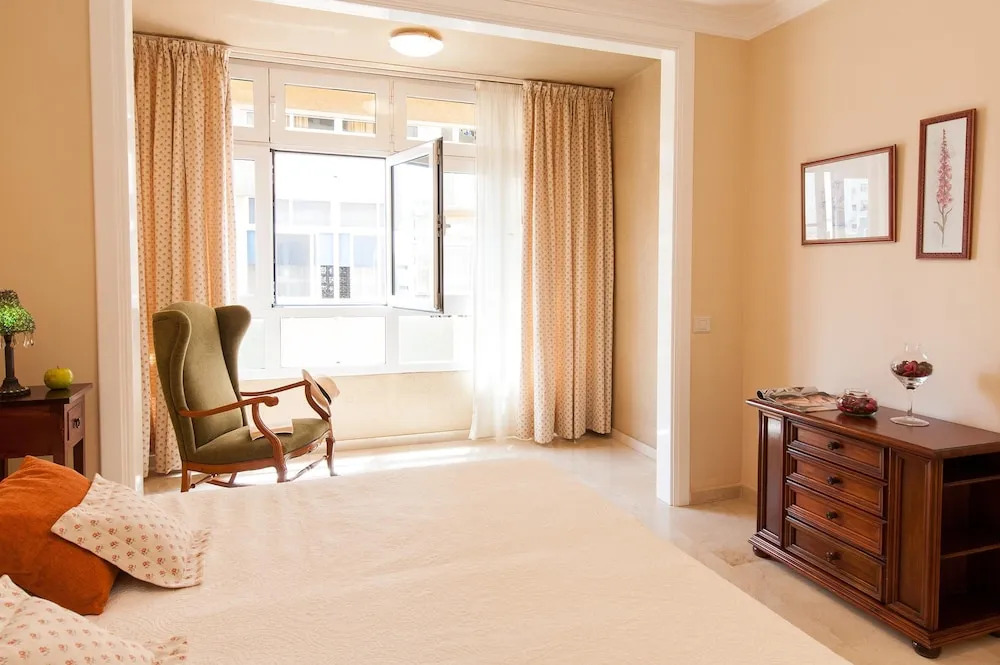 Sole Beachstay Las Canteras by VillaGranCanaria