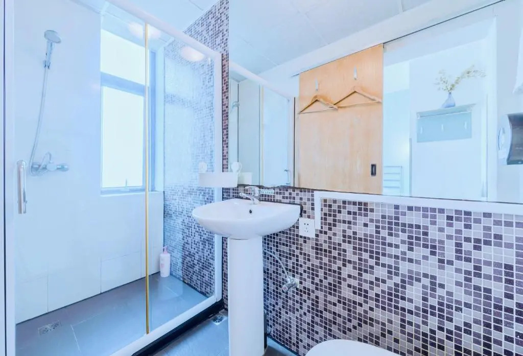 Shenzhen Loft Youth Hostel