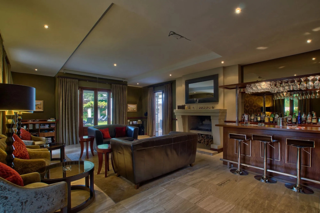 Nova Constantia Boutique Residence