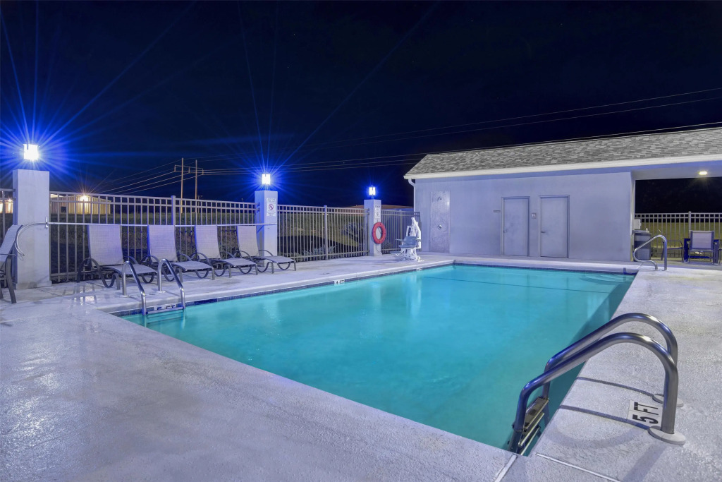 Best Western Opp Inn