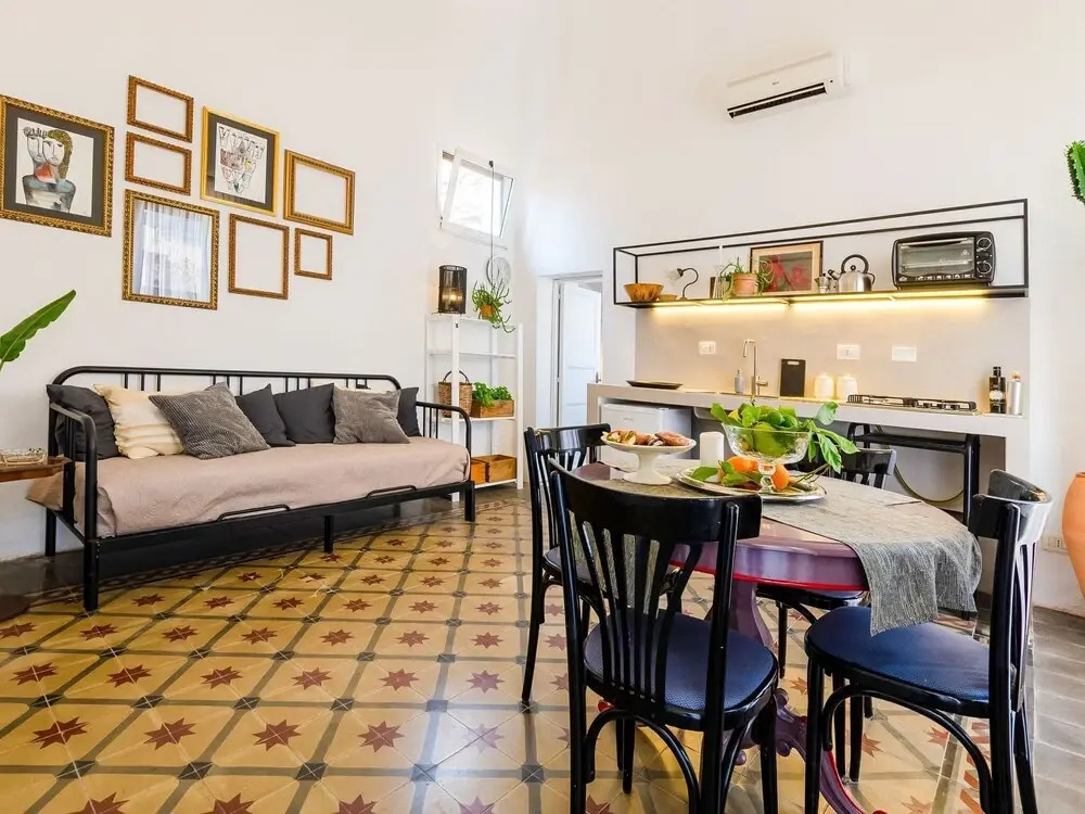 Charming Apartment in Catania Near Castle Ursino