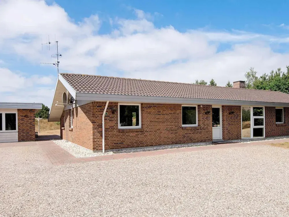 9 Person Holiday Home in Blavand
