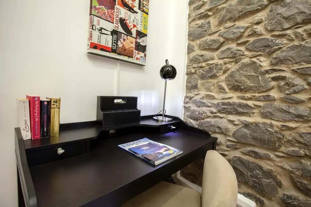 Cayres Suites Carmo