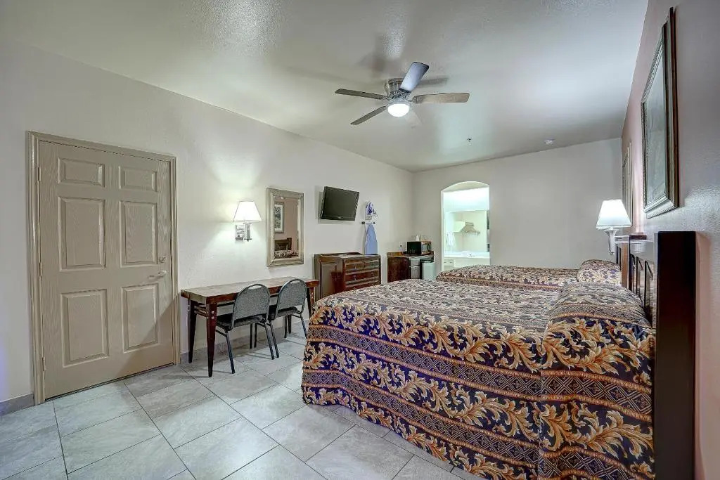 Casa Rosa Inn