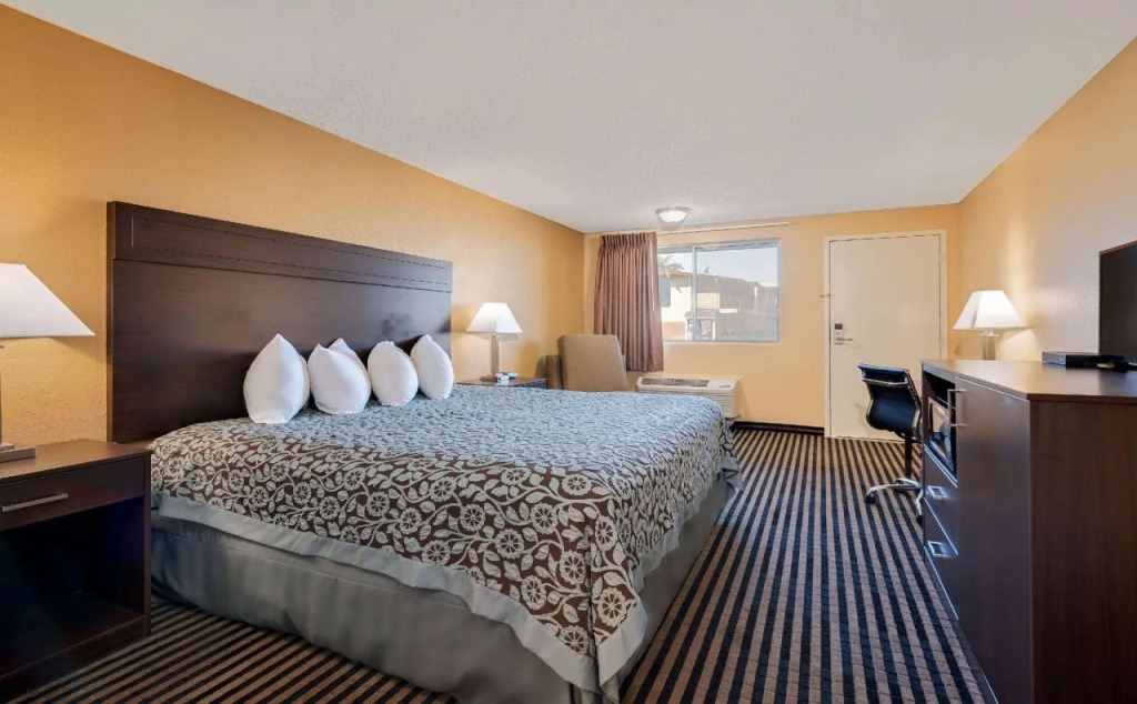 Days Inn Spokane Downtown