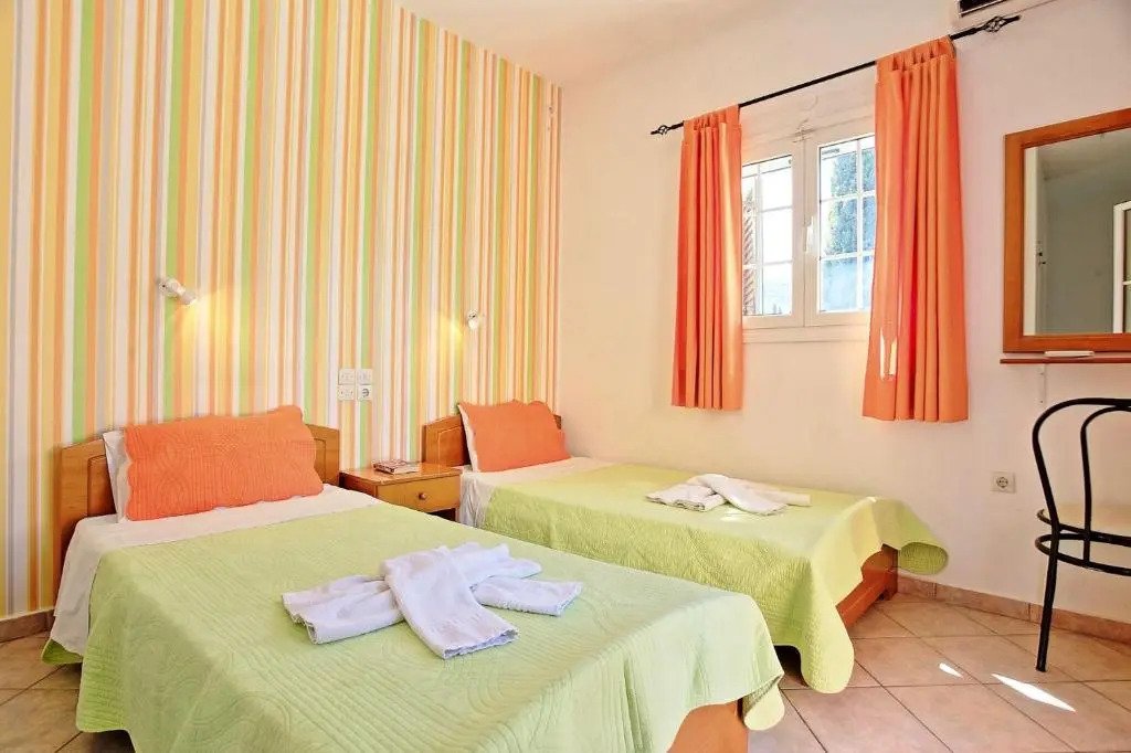 Beach Villa Petros with private pool by DadoVillas