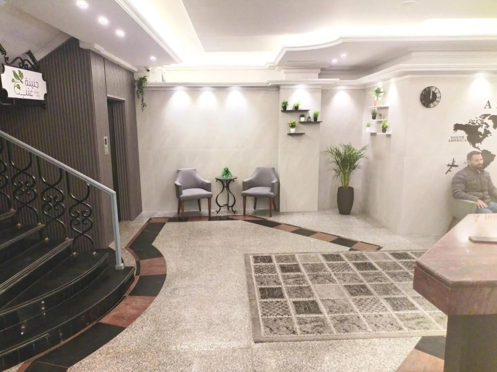 White House Suites