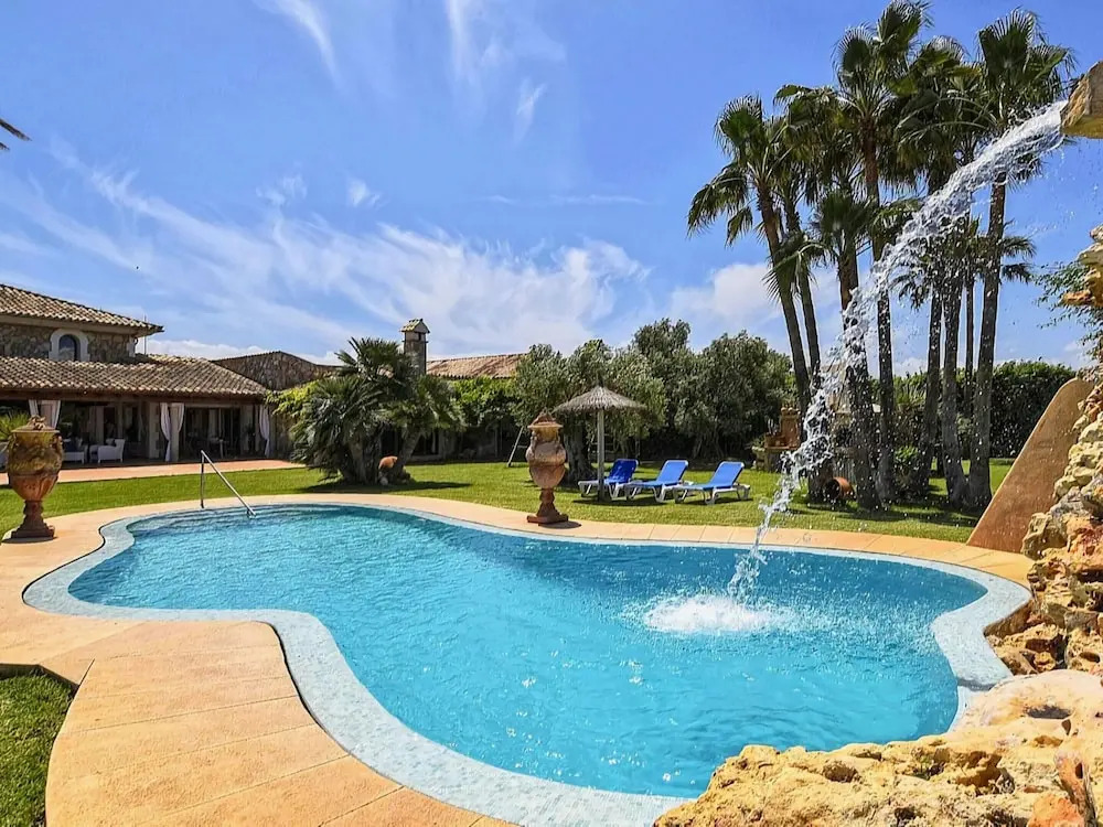 Country House near Alcúdia Bay with Pool