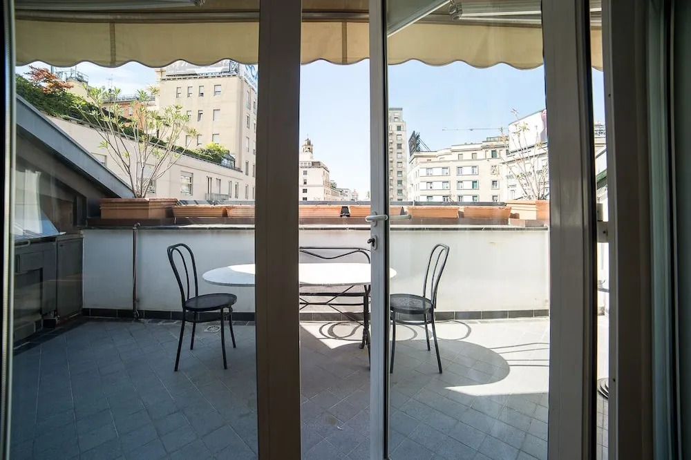 HbHall - Duomo Suite 7 Apartment
