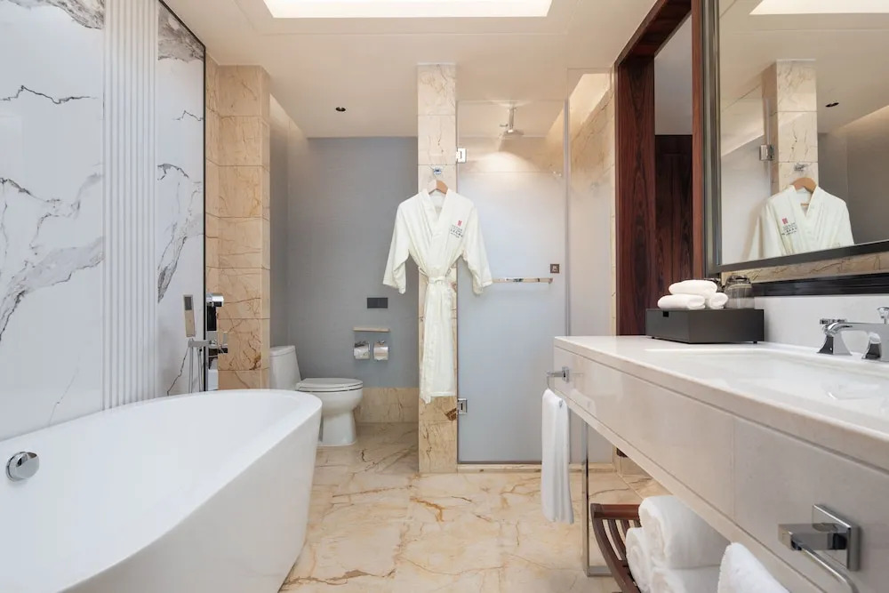 HUALUXE Leshan by IHG