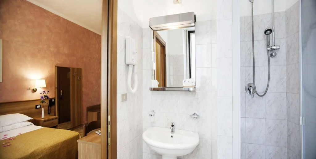 Astor Hotel