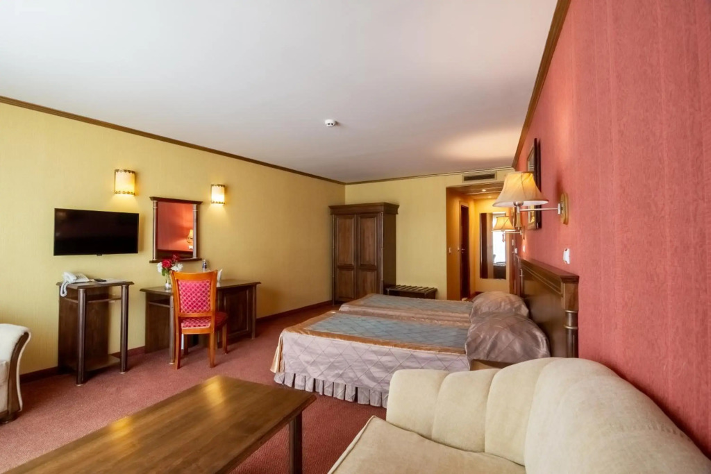 Hotel Mistral