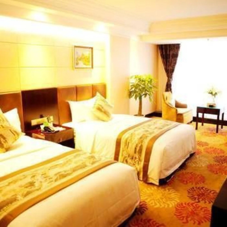 Lvcheng Zhongzhou International Hotel