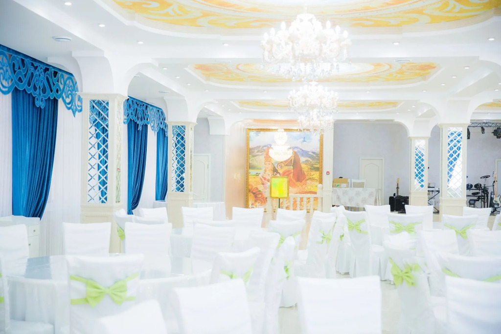 Boutique Hotel Tomiris