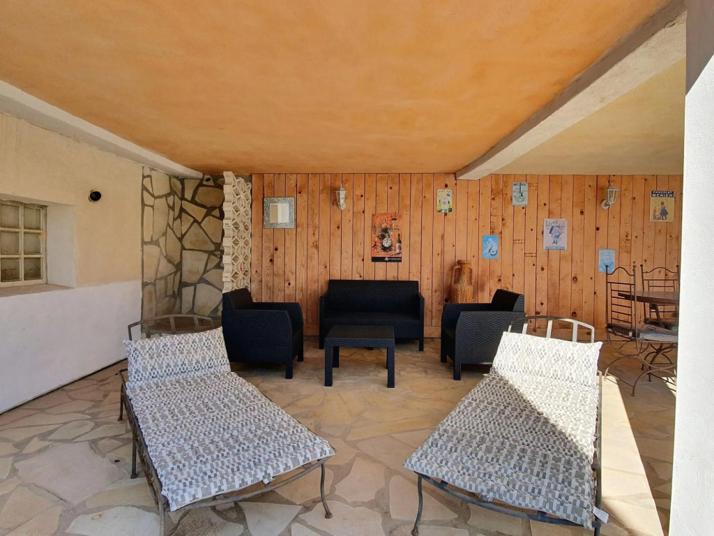 Majestic Villa in Homps With Private Pool