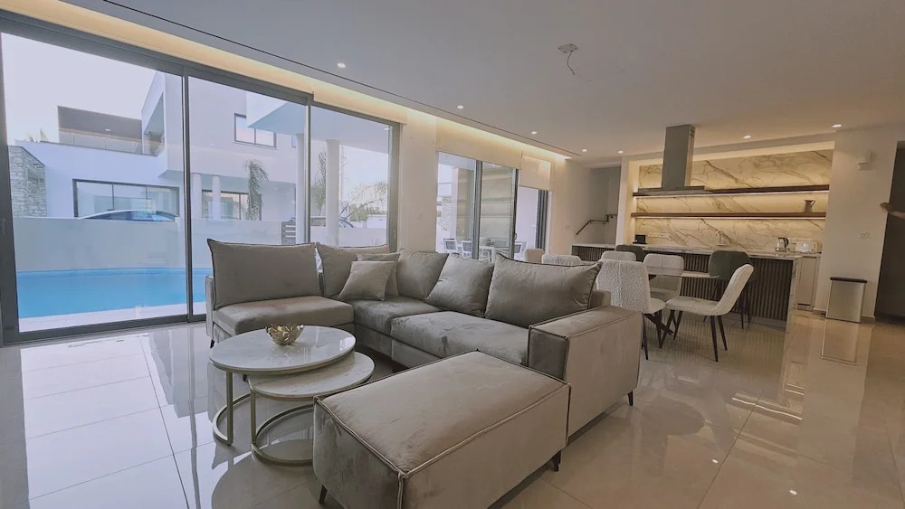 146 1 AN - Stay Oasis Luxury Villa