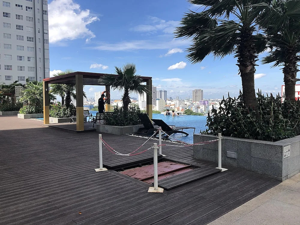 Sunrise City Luxury New 2bed2bath SW POOL1