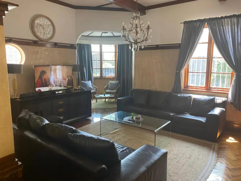 145 8th avenue highlands north Johannesberg