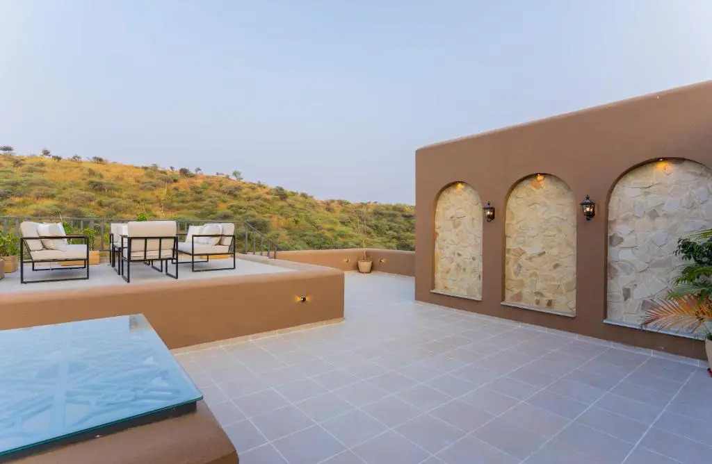 SaffronStays Moringa Valley - Oak Villa