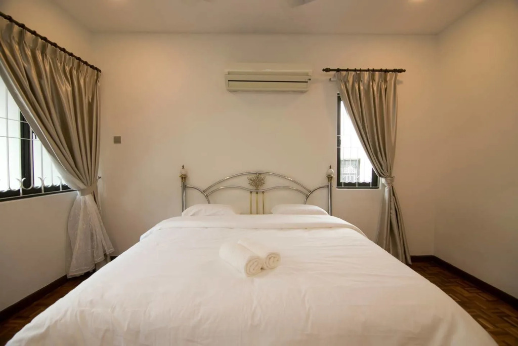 Classy Elegant Terasek Palace