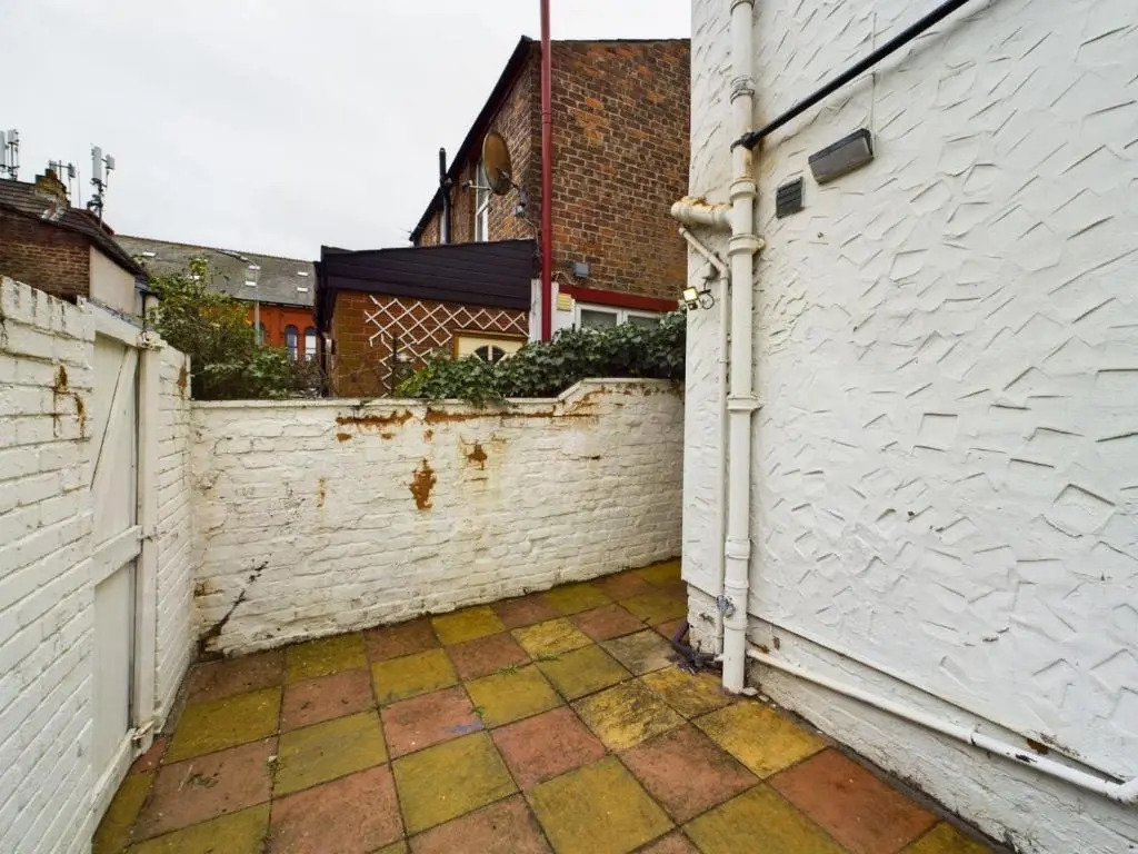 Contemporary 4BD Home nr Liverpool City Centre