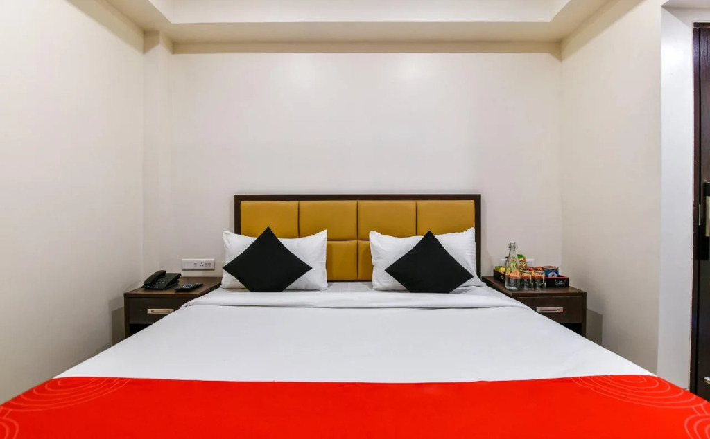 Jade Studio By OYO Rooms