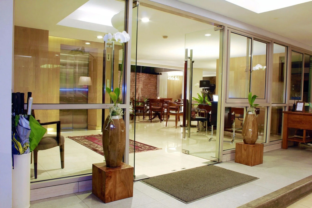 W Home Senopati