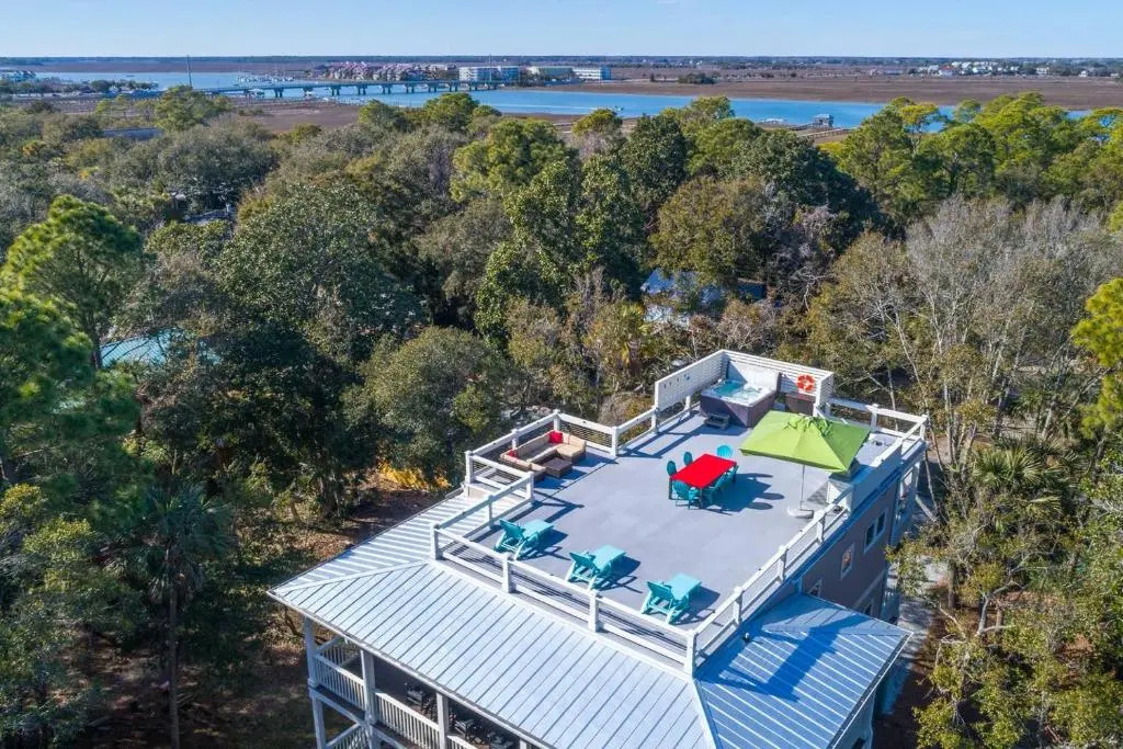 316 E Hudson - The High Tides - Hot Tub - 4 Bedrooms