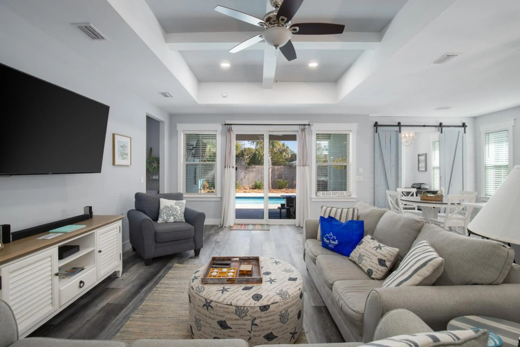 Gorgeous 3bd/2.5ba NEW Home w/ Private Heated Pool Steps From Beach!