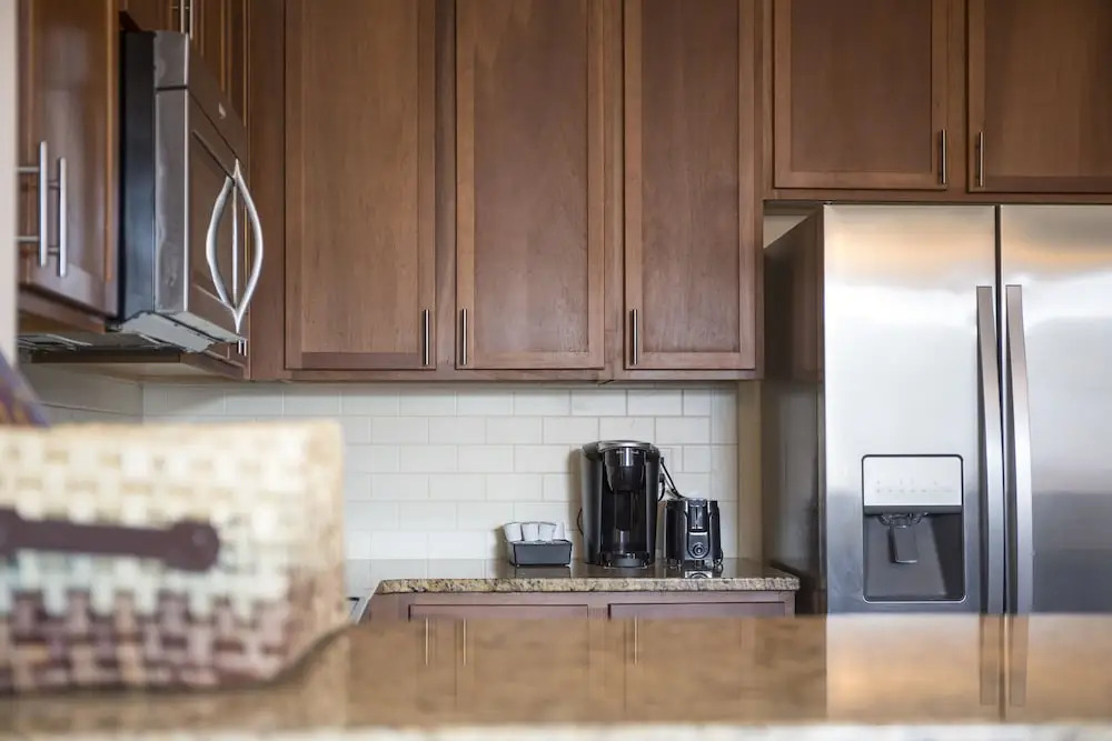 Plaza Midwood 1 and 2 BR Apts with Parking by Frontdesk