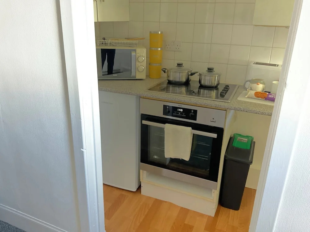 Immaculate 1-bed Apartment in Largs