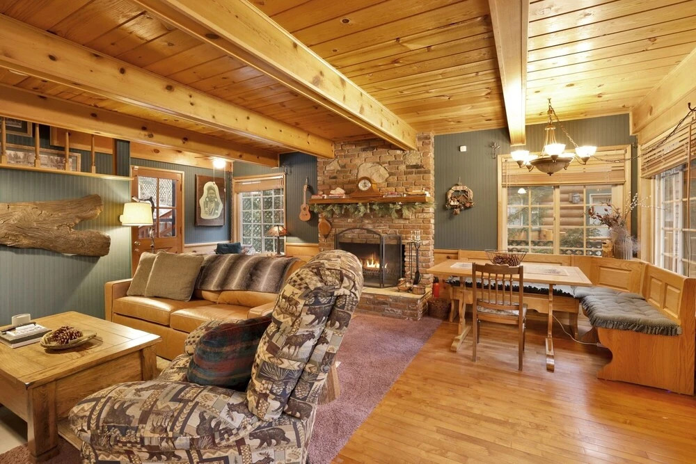 2245-plymouth Mountain Escape 3 Bedroom Home by Redawning