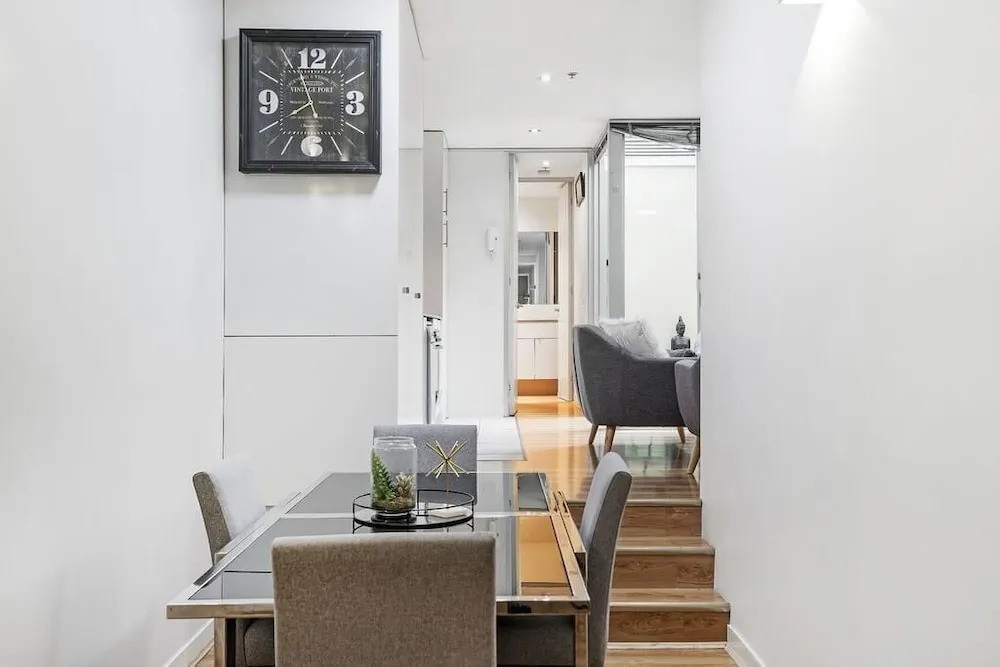 Corporate Stayz at Collins