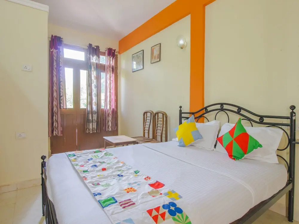 OYO 18354 Home Elegant Studio Baga Beach