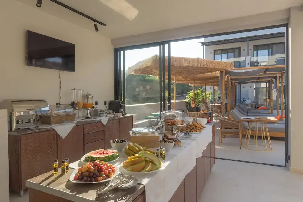 Alora Luxury Suites