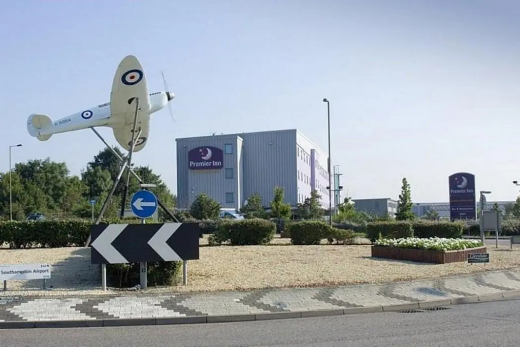 Premier Inn Southampton Airport