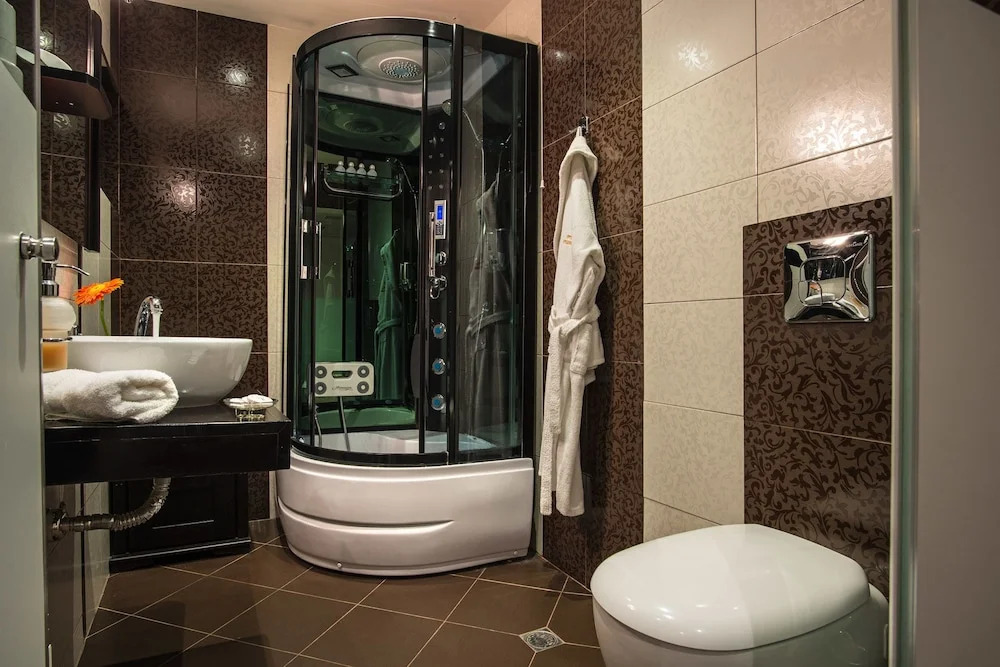 Interhotel