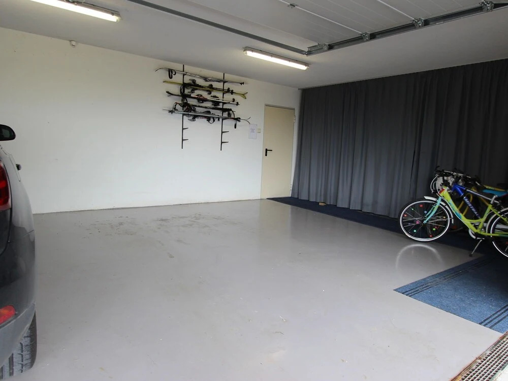 Mod Apartment in Bruck An Der Großglocknerstraße with Garden