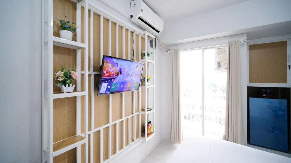 New Studio Apartment With Strategic Location At Suncity Residence