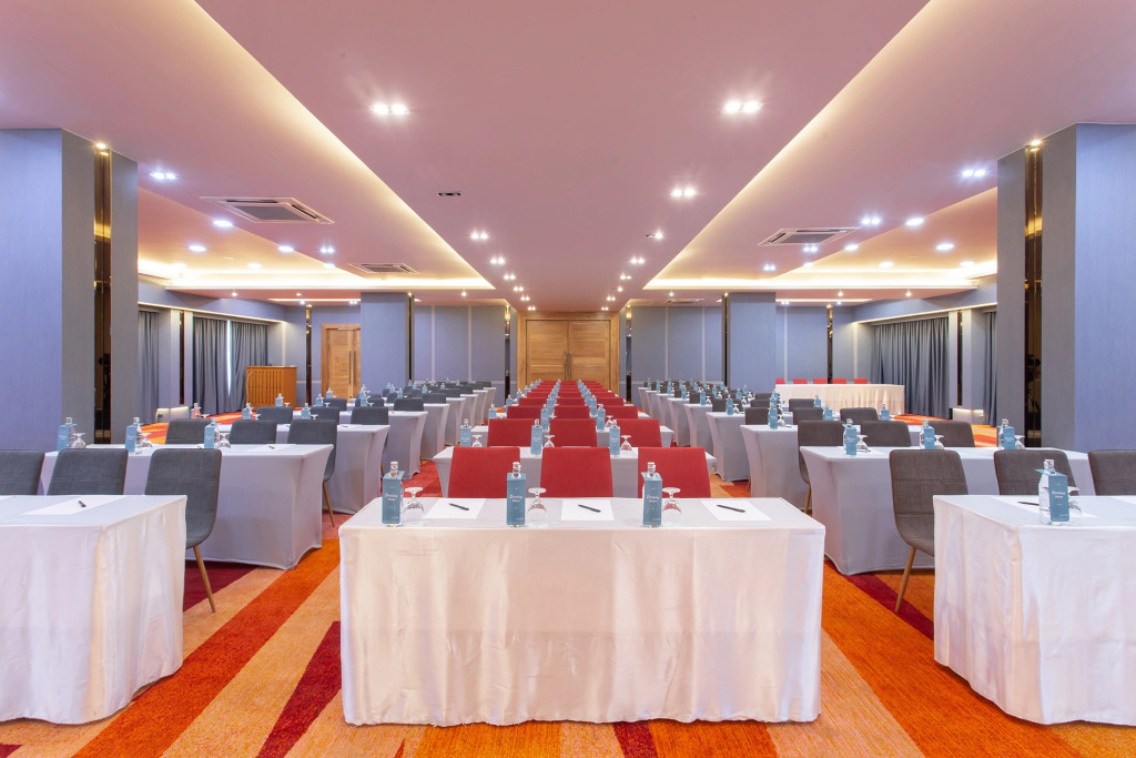 Khum Phucome Hotel -SHA Extra Plus