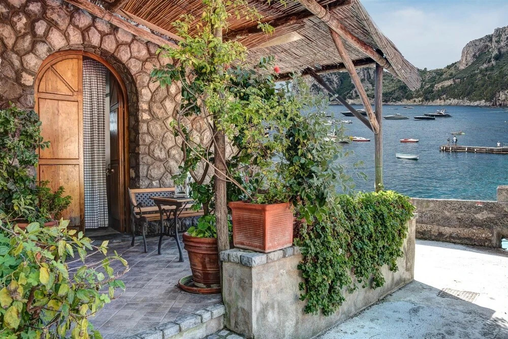 La Cabane Bleau - The Perfect Beachfront Apartment