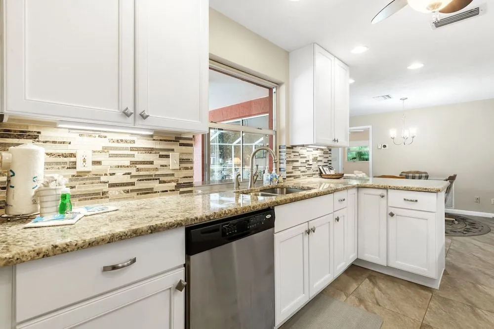 River Oasis by Distinctive Beach Rentals