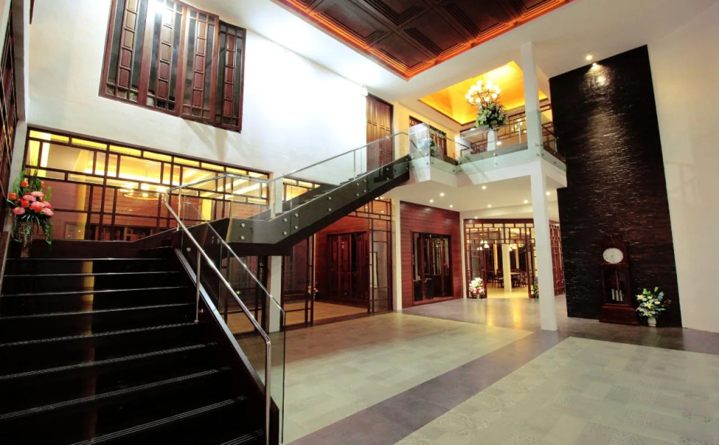 Nonghan Grand Hotel and Resort