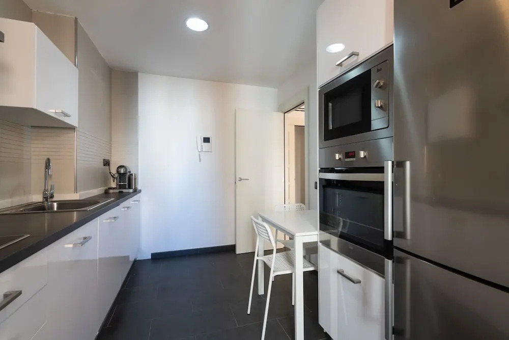 Apartamento Nuevo y Moderno 6E
