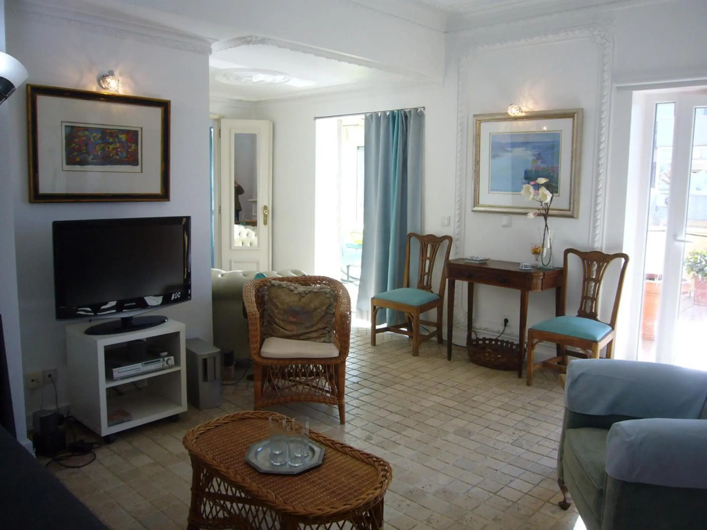 Sunrise Terrace Apartment