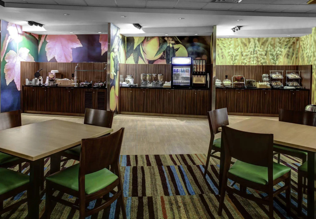 Fairfield Inn & Suites Lansing at Eastwood
