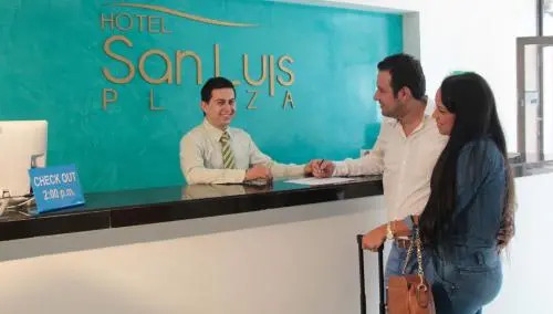 Hotel San Luis Plaza