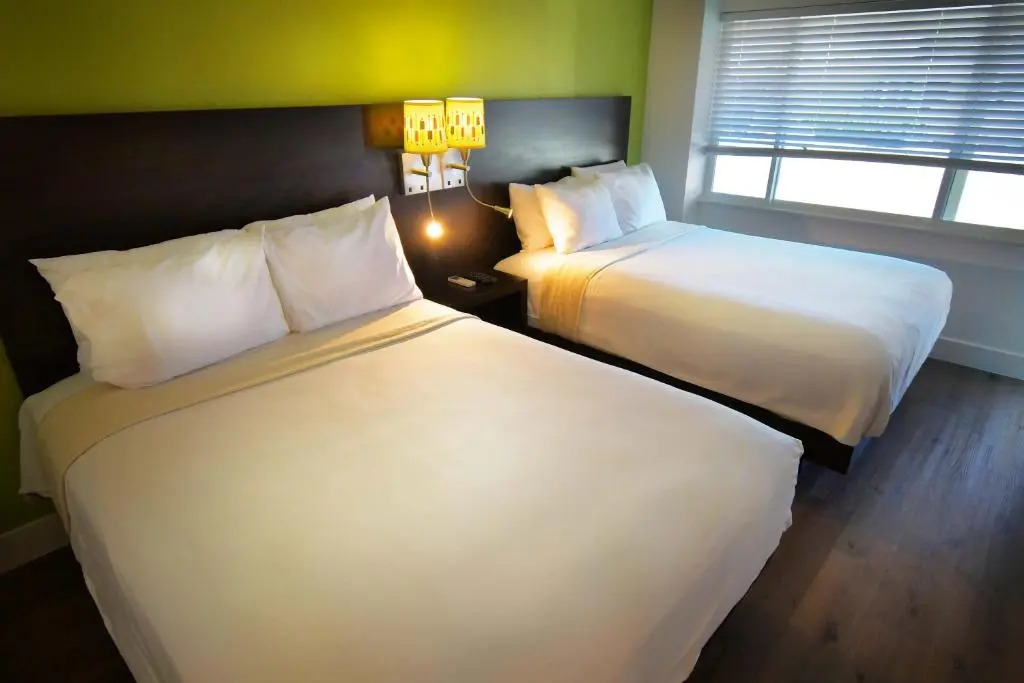 Foothills Motel