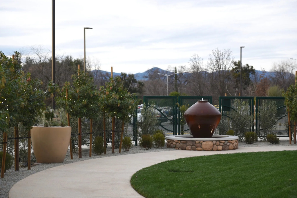 Sheraton Redding Hotel at the Sundial Bridge