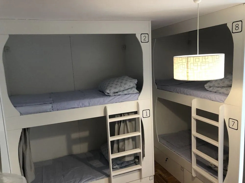 De Leite Hostel